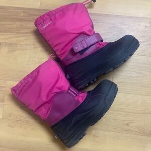 Columbia Girls Sz 2 Powderbug Waterproof Pull On Snow Boots 400 grams Winter Bin